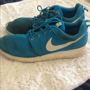 Blue Nike Roshe Runs Size 12
